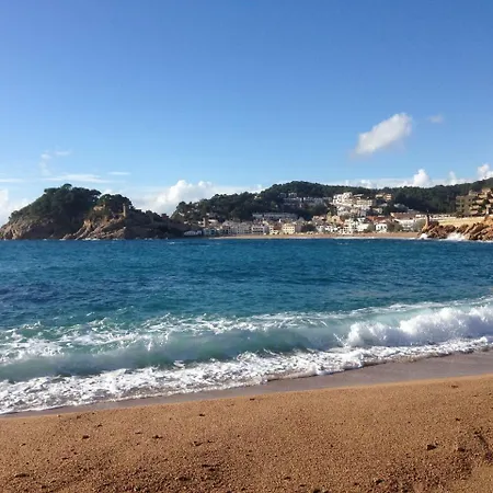 Elena Сasa de vacaciones Tossa de Mar